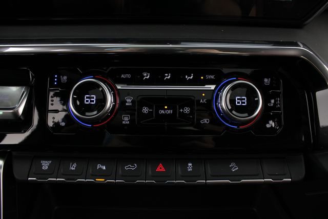New 2026 GMC Sierra 3500 Denali Ultimate AWD/4WD image 8