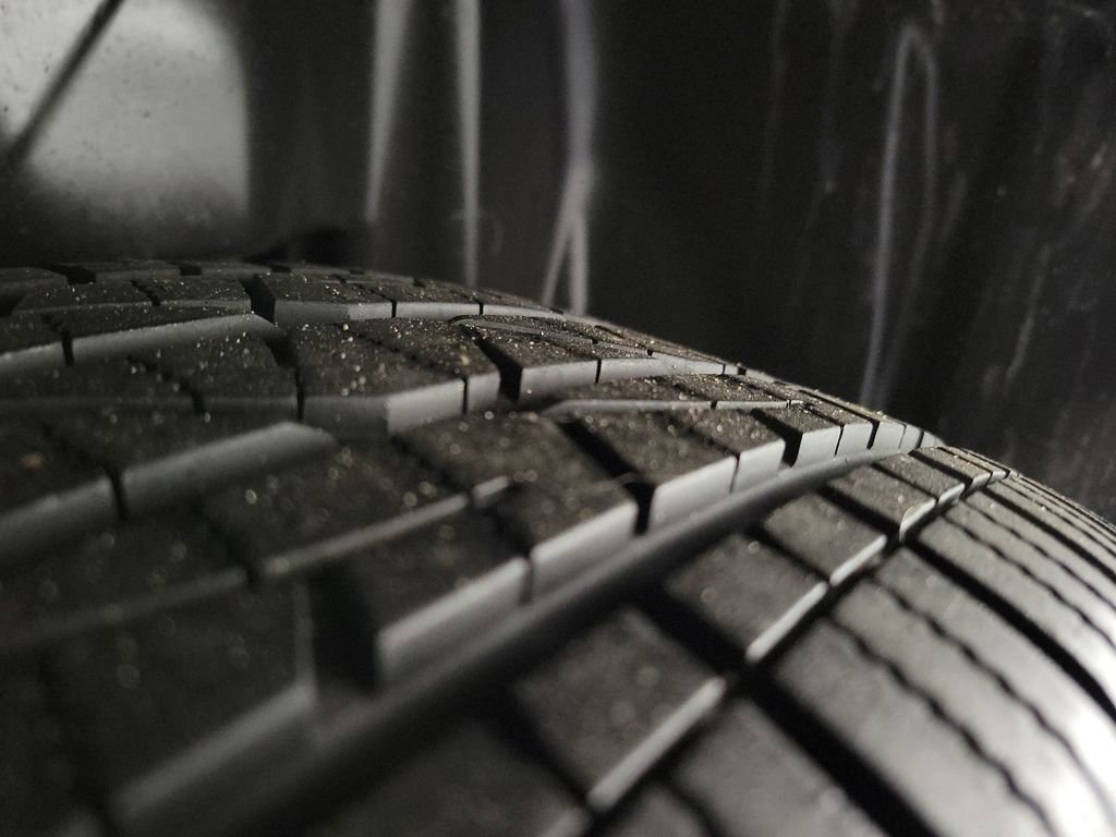 Used 2018 Subaru Outback 3.6R Touring image 13