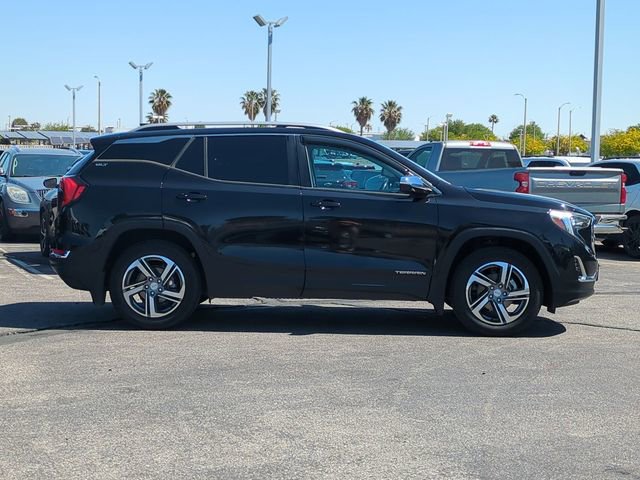 Used 2018 GMC Terrain SLT w/ Infotainment Package II AWD/4WD image 9