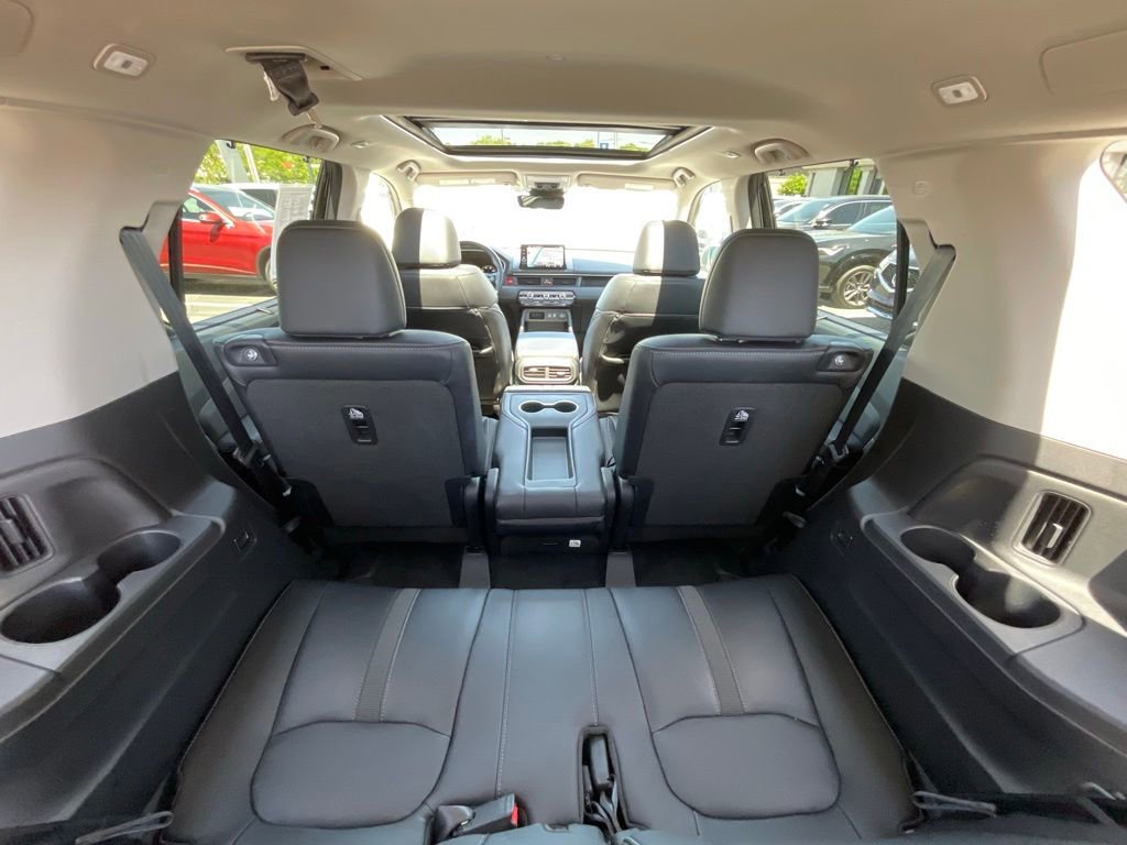 Used 2023 Honda Pilot Touring image 26