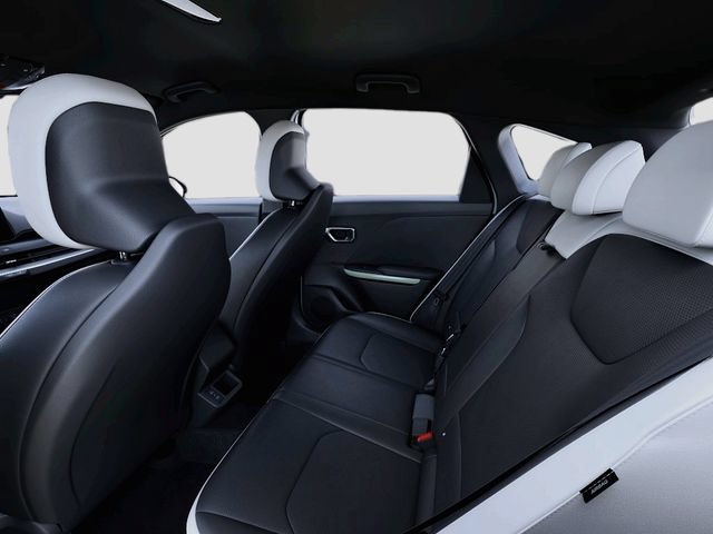 New 2026 Kia K4 GT-Line FWD image 13