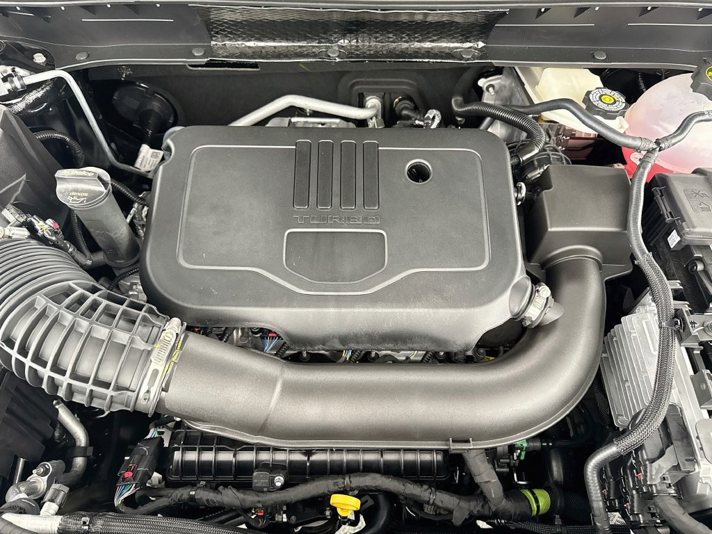 New 2026 Chevrolet Blazer LT w/ Convenience Package FWD image 30