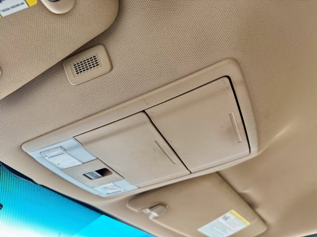 Used 2014 Ford F150 Lariat w/ Lariat Chrome Package image 23