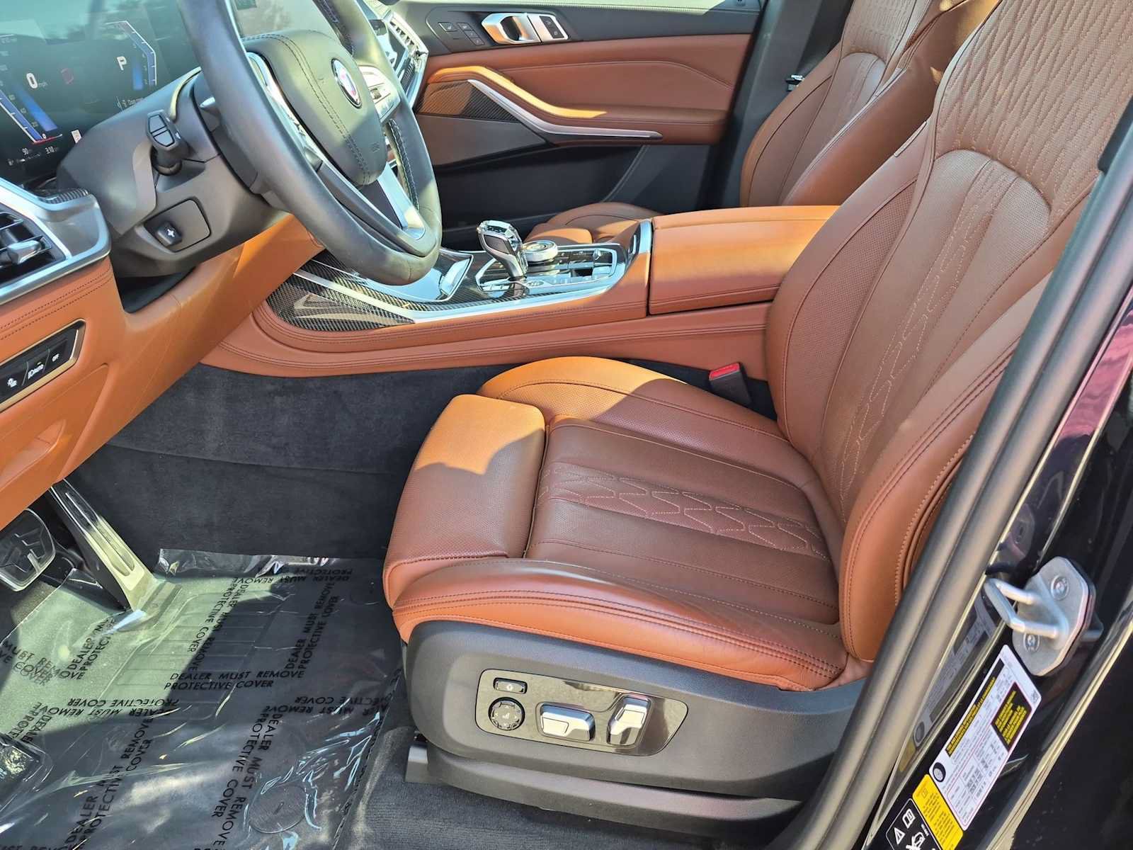 Used 2024 BMW ALPINA XB7 AWD/4WD image 17