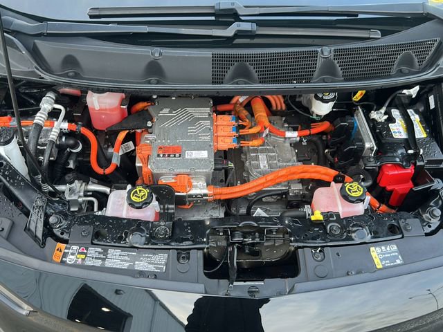 Certified 2023 Chevrolet Bolt LT image 30