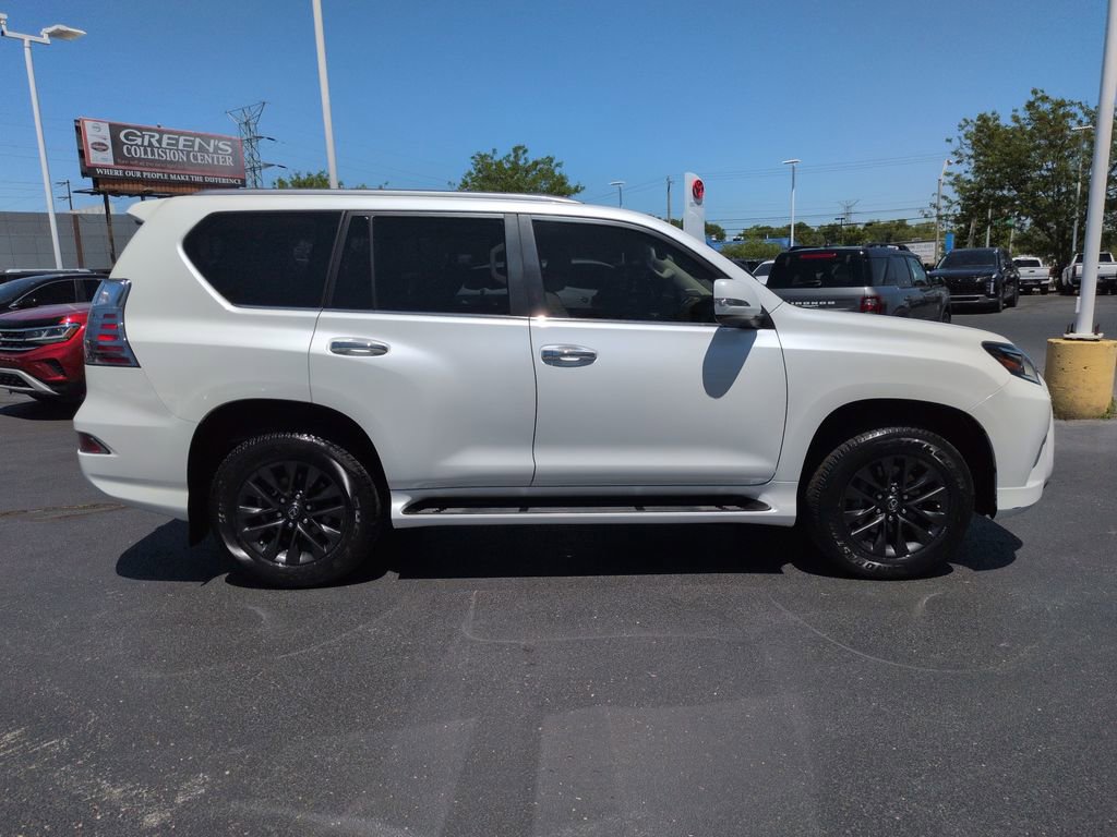 Used 2020 Lexus GX 460 Premium w/ Premium Package AWD/4WD image 6