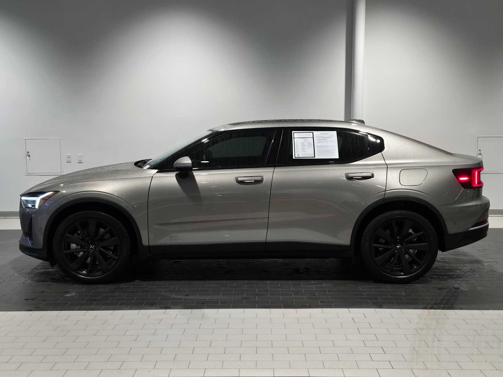 Used 2022 Polestar Polestar 2 w/ Plus Package image 2