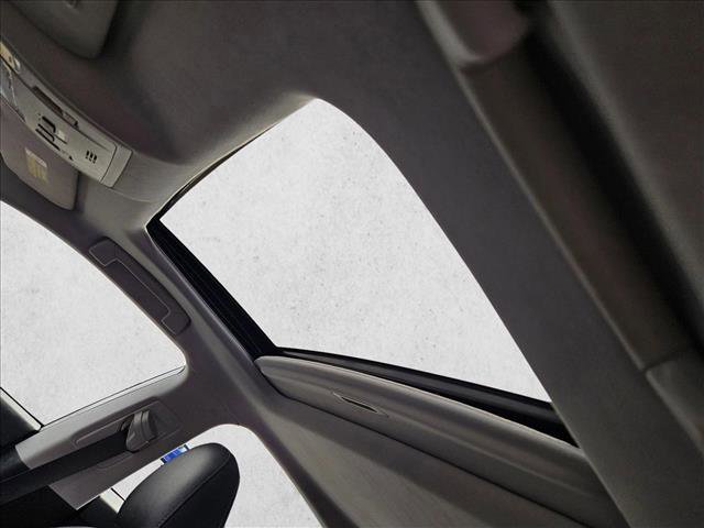 Used 2016 Lexus ES 350 w/ Luxury Package w/Wood Trim image 13