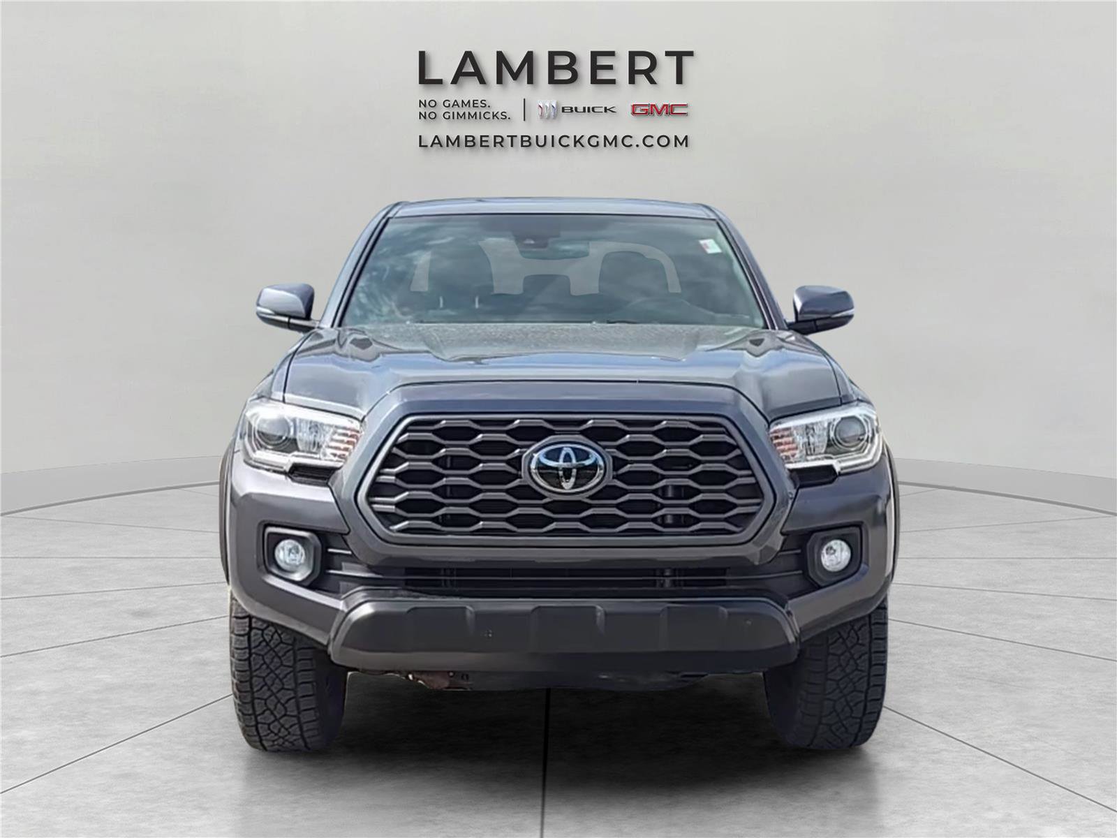 Used 2021 Toyota Tacoma TRD Off-Road AWD/4WD image 8