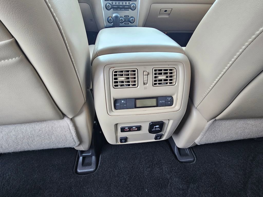 Used 2020 Nissan Pathfinder SL image 15