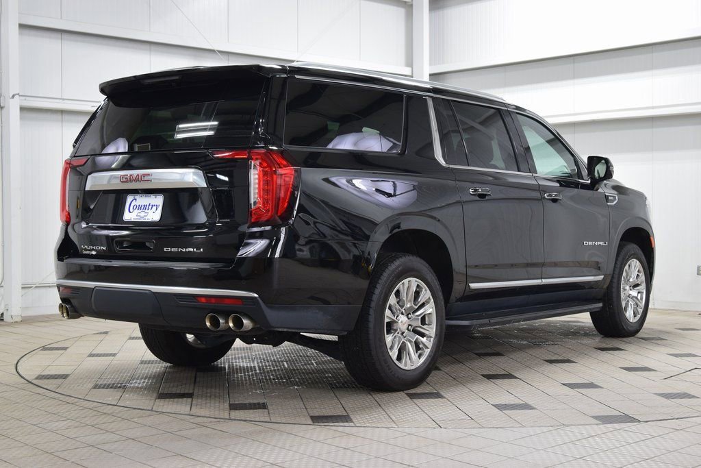 Used 2024 GMC Yukon XL Denali w/ Max Trailering Package image 8