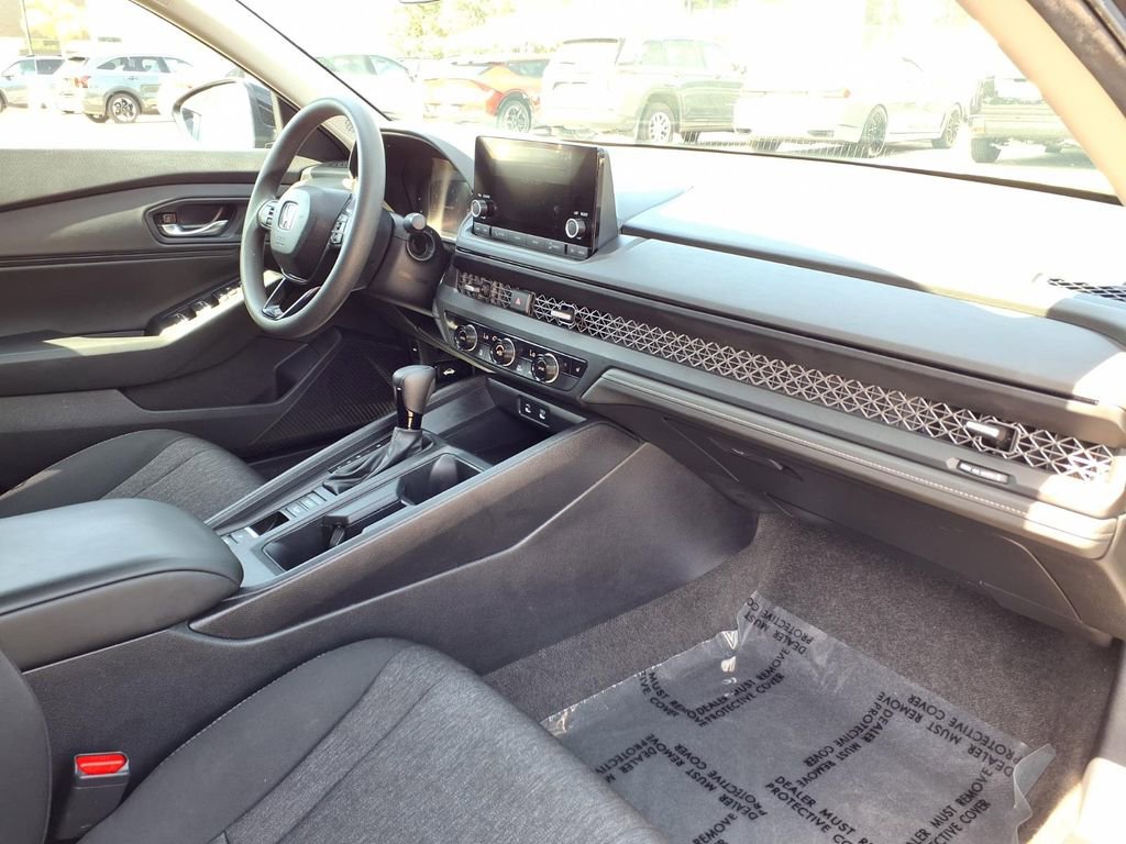 Used 2024 Honda Accord EX image 15