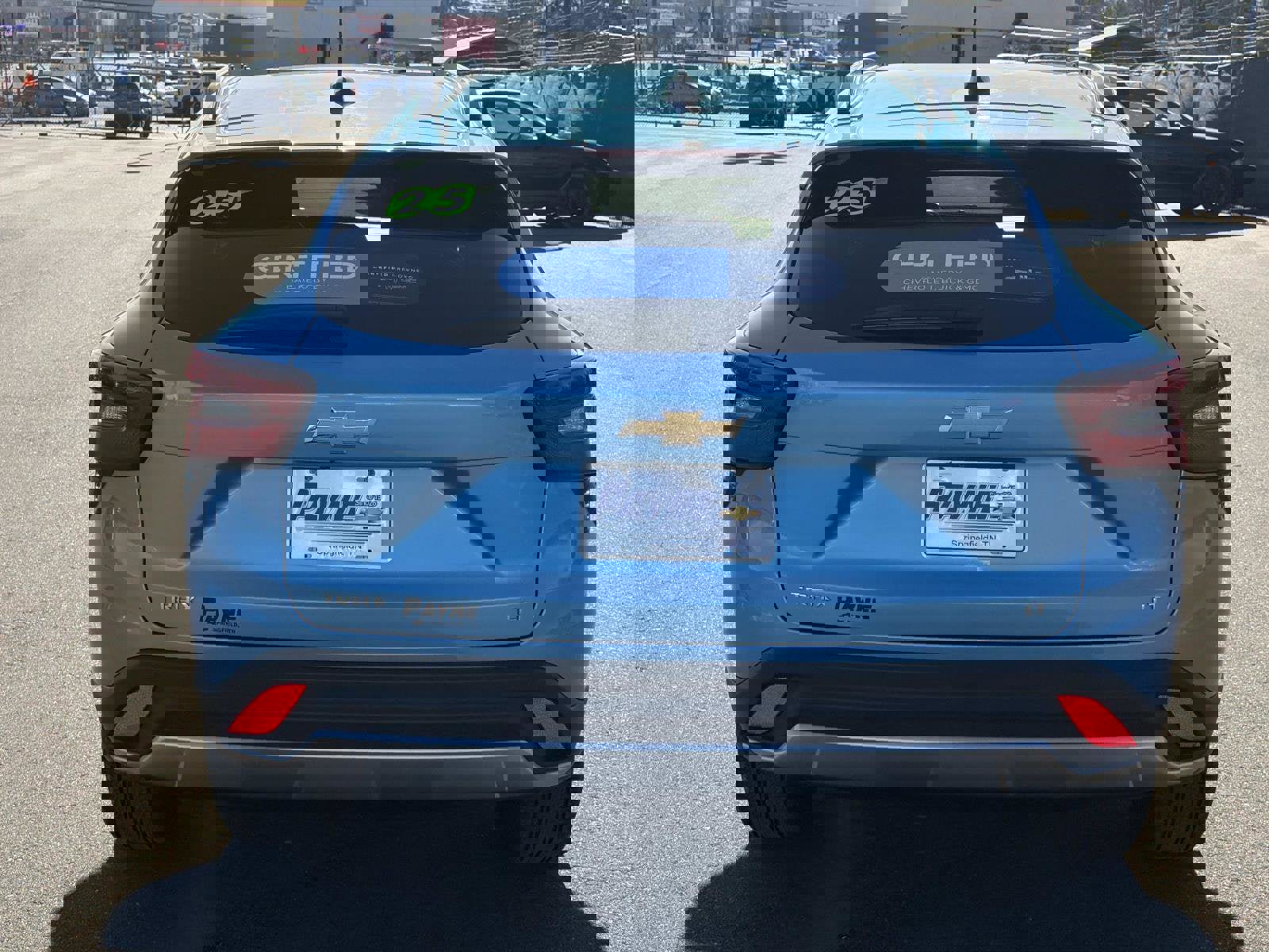 Certified 2025 Chevrolet Trax LT w/ Driver Confidence Package image 18