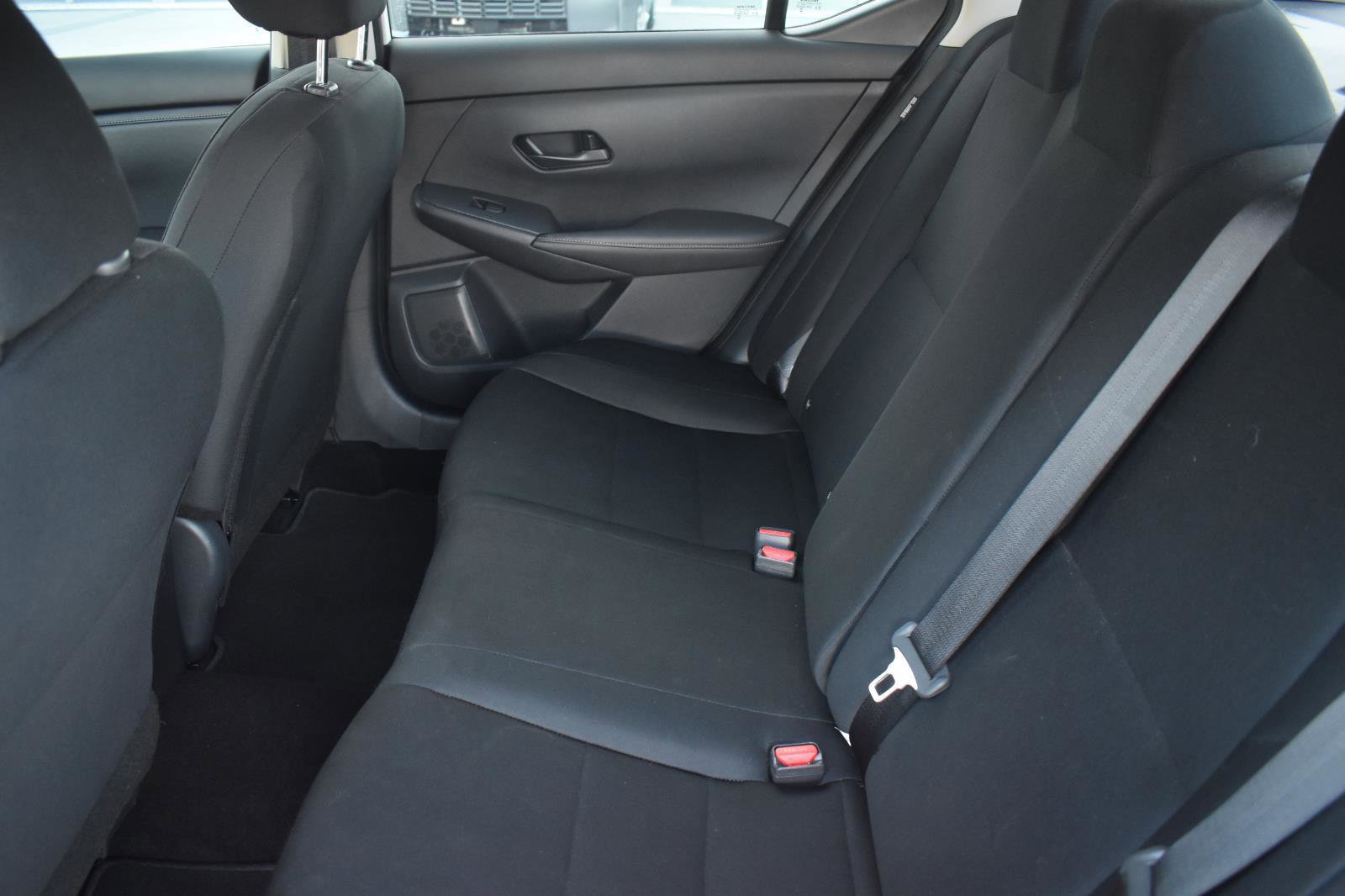 Used 2024 Nissan Sentra S image 39