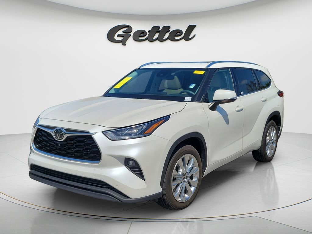 Used 2020 Toyota Highlander Limited video 2