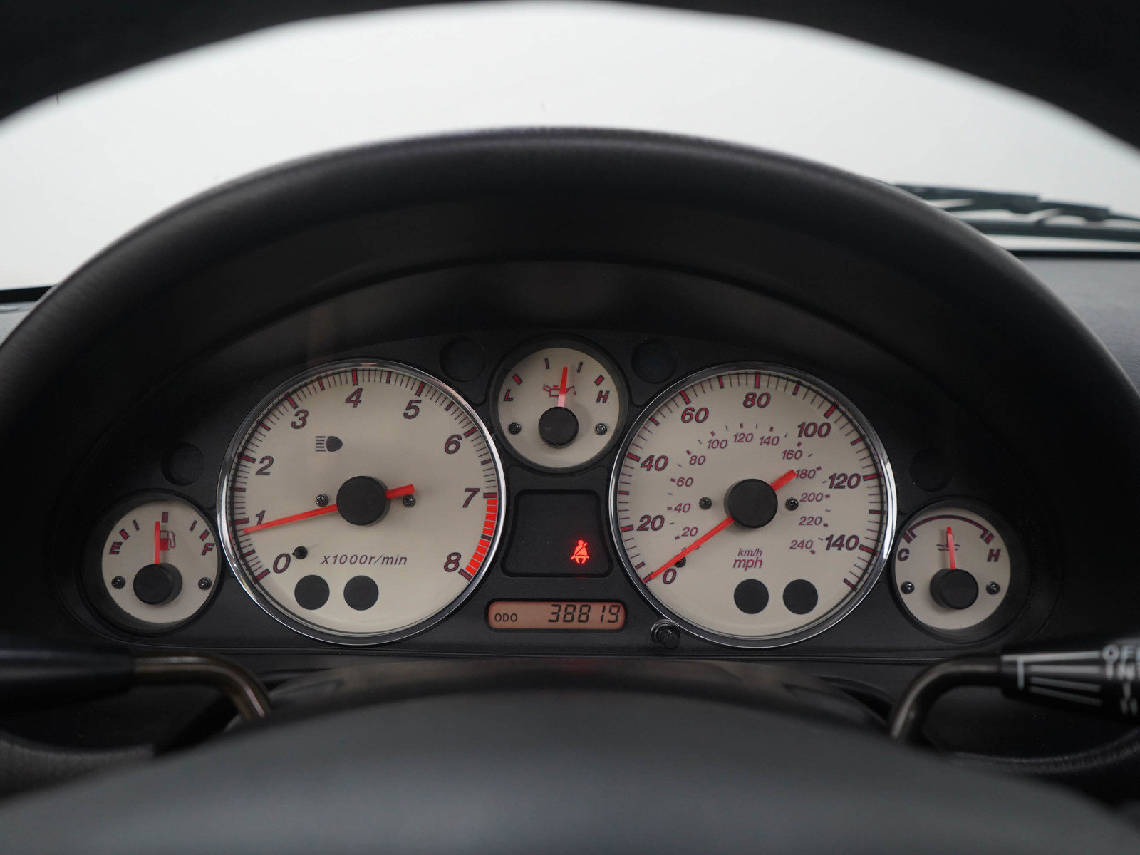 Used 2002 MAZDA MX-5 Miata SE RWD image 18