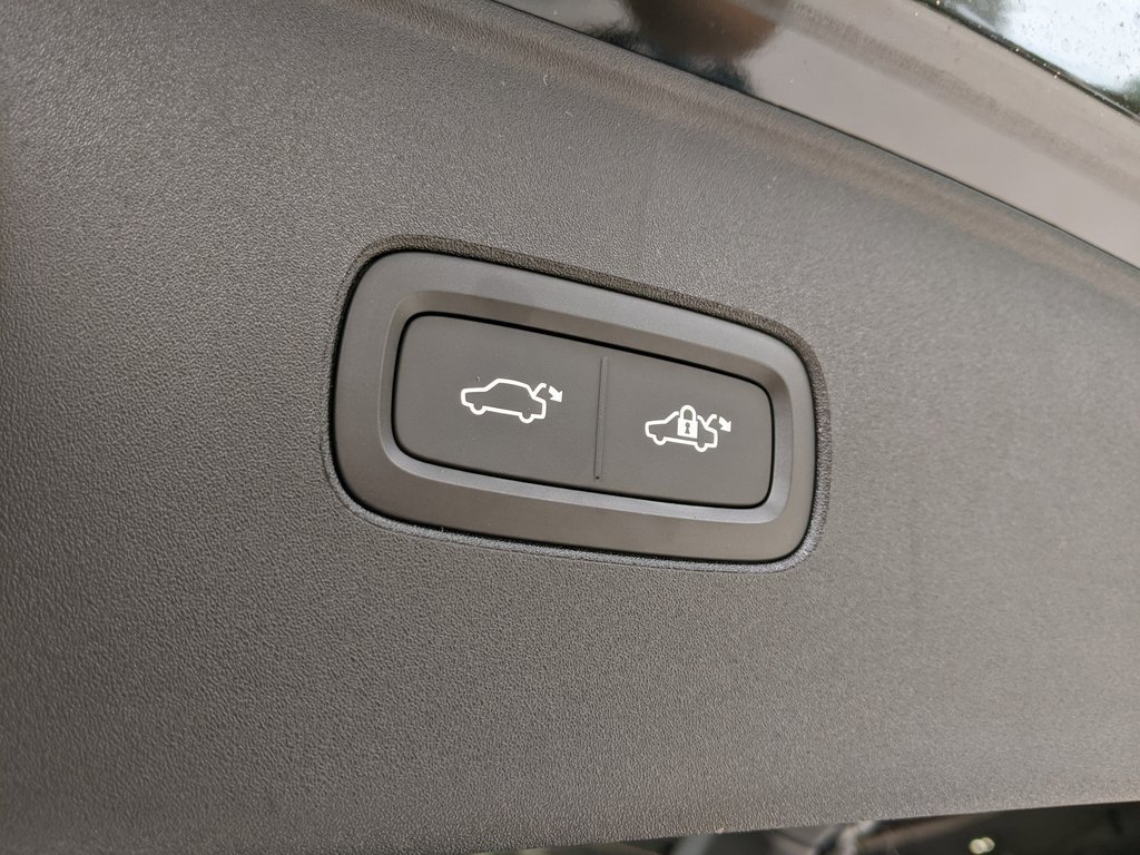 New 2025 Volvo EX90 Plus image 29