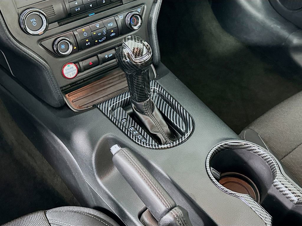 Used 2017 Ford Mustang Coupe image 16