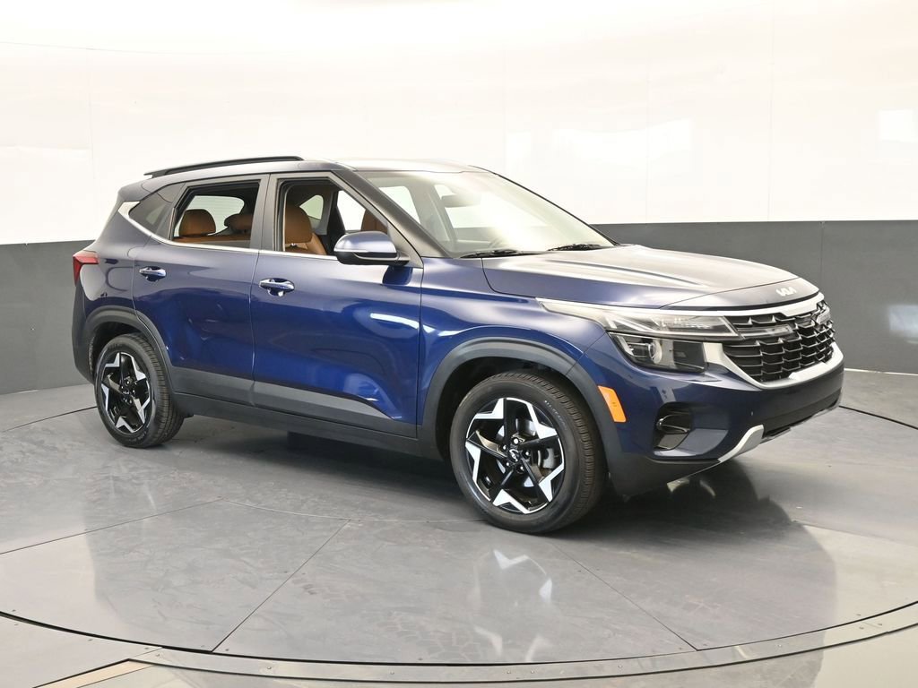 Used 2024 Kia Seltos EX image 8
