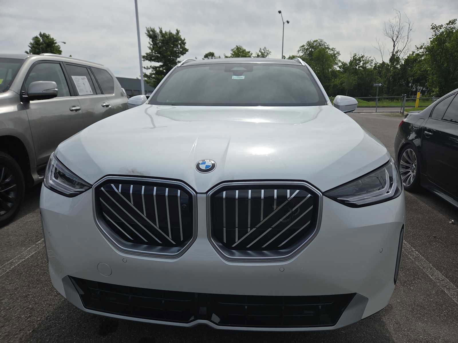 New 2025 BMW X3 xDrive30i w/ Premium Package image 12