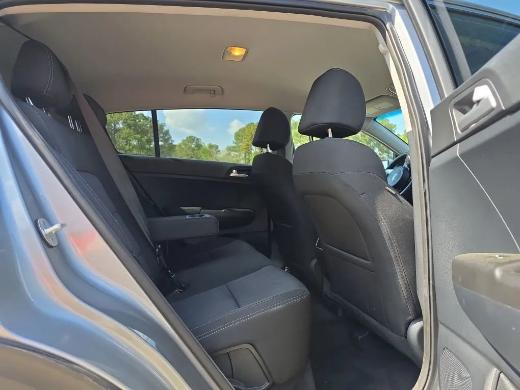 Used 2022 Kia Sportage LX image 38