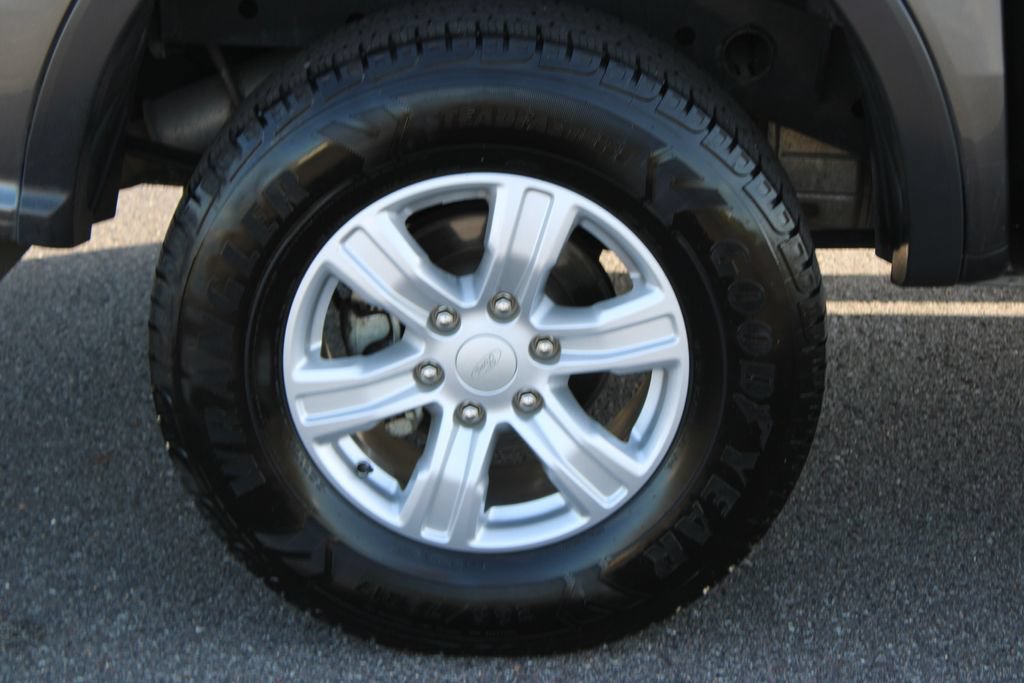 Used 2020 Ford Ranger XL w/ FX4 Off-Road Package AWD/4WD image 14