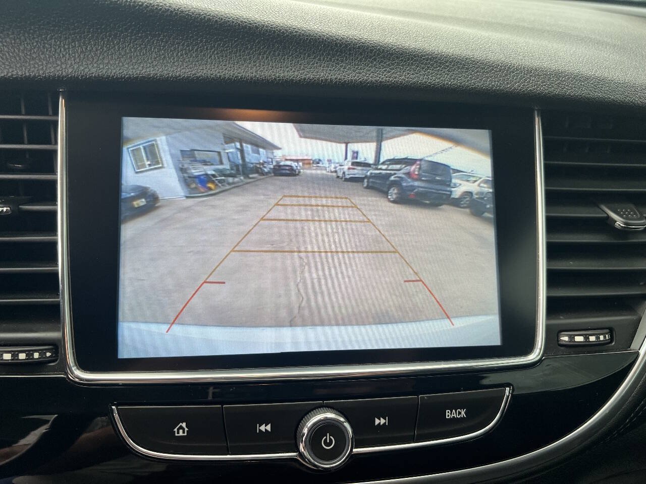 Used 2019 Buick Encore Preferred AWD/4WD image 19