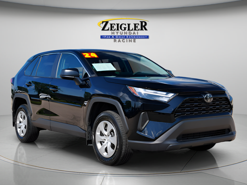 Used 2024 Toyota RAV4 LE AWD/4WD image 1
