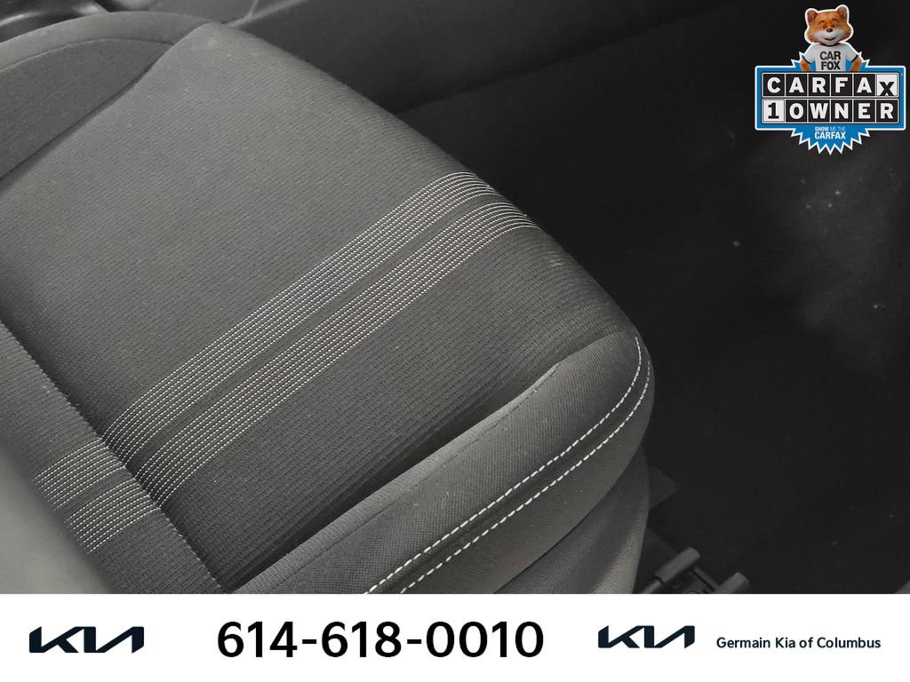 Used 2020 Hyundai Venue SEL FWD image 26