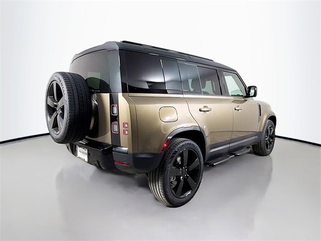 New 2026 Land Rover Defender 110 S image 5