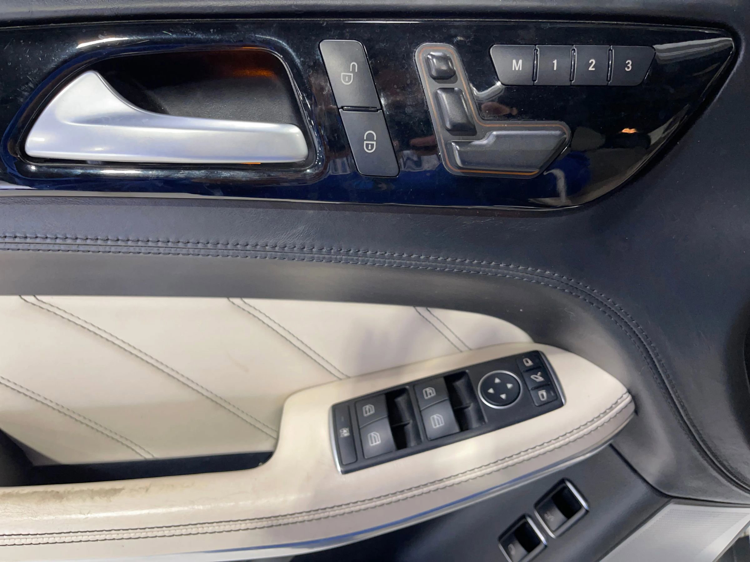 Used 2016 Mercedes-Benz GL 63 AMG 4MATIC w/ Accessory Chrome Package image 20