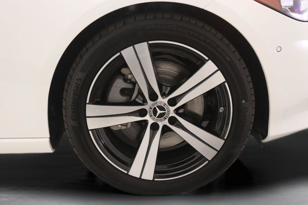 New 2026 Mercedes-Benz C 300 4MATIC Sedan image 12