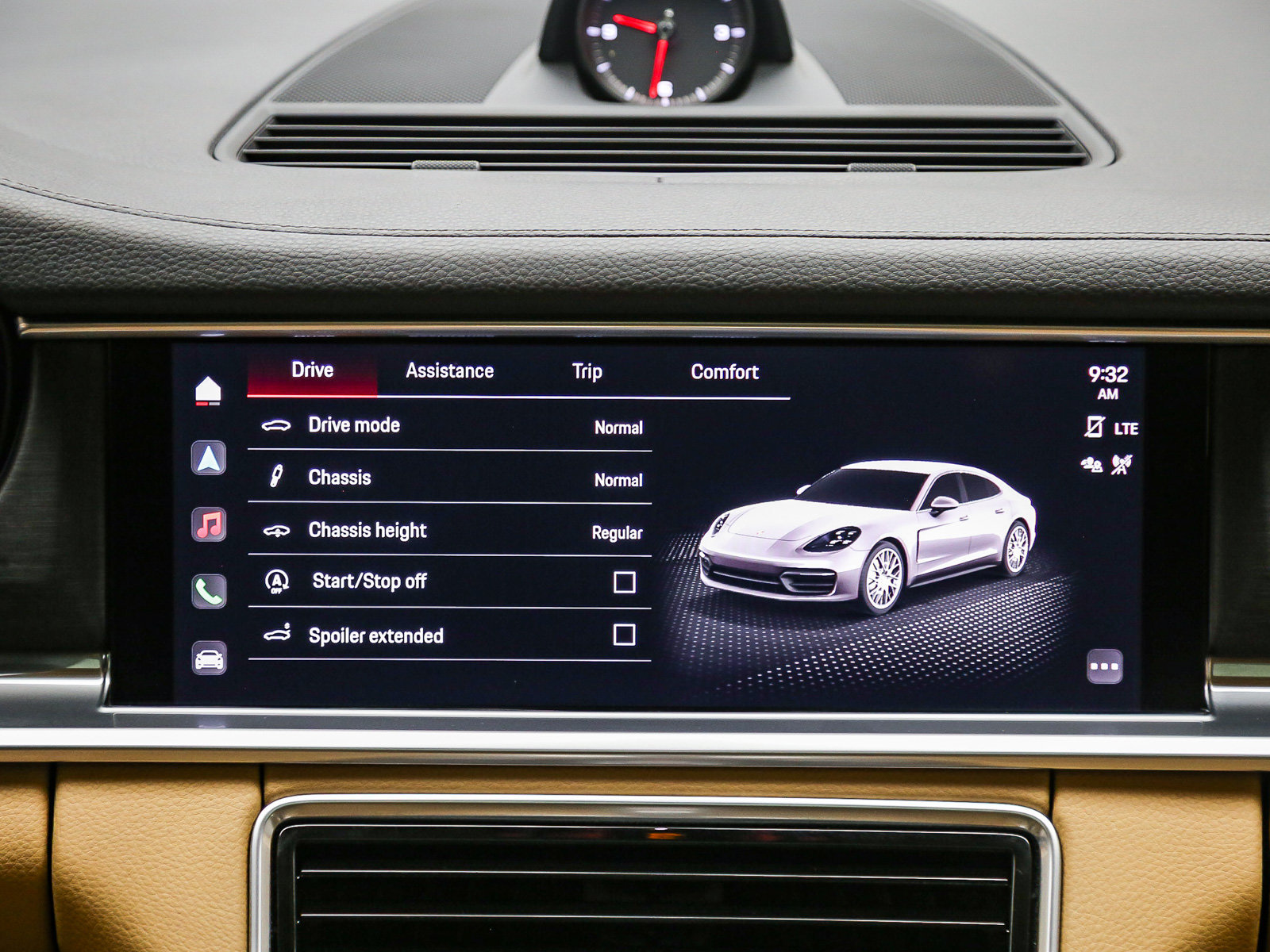 Certified 2023 Porsche Panamera Platinum Edition RWD image 18
