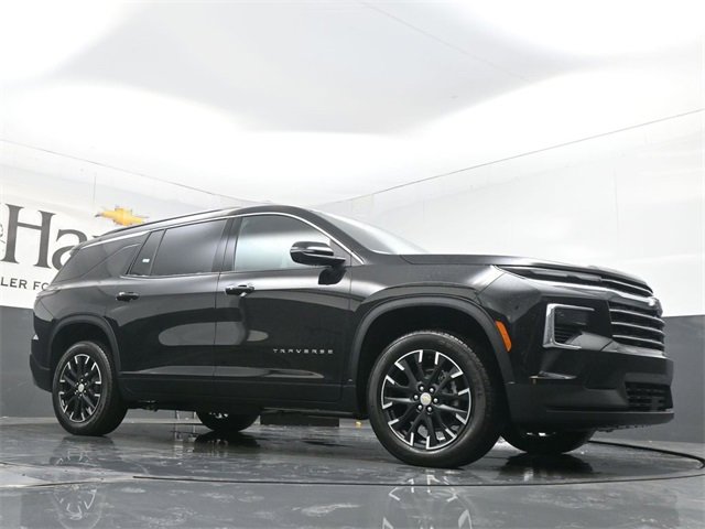 New 2026 Chevrolet Traverse LT w/ Sun and Wheel Package image 2