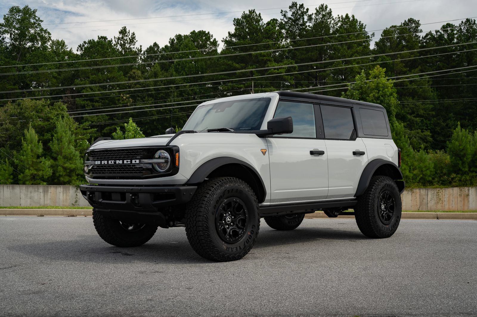 New 2026 Ford Bronco Badlands AWD/4WD image 11