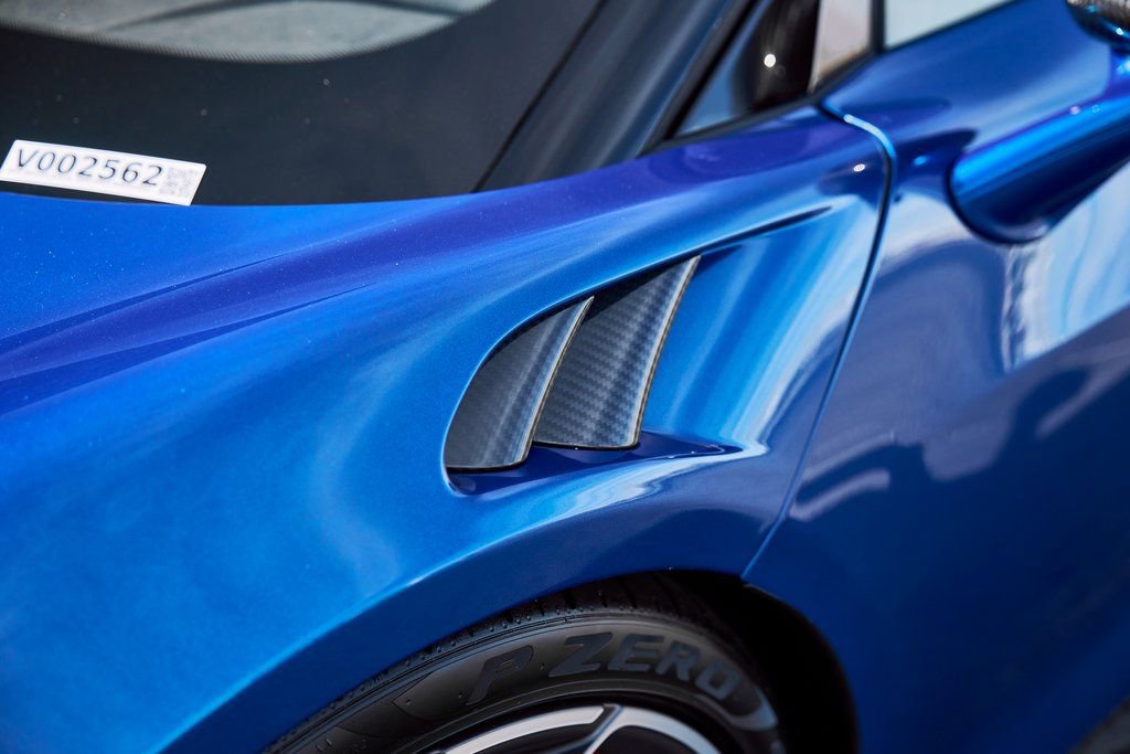 Used 2025 McLaren Artura Spider RWD image 10