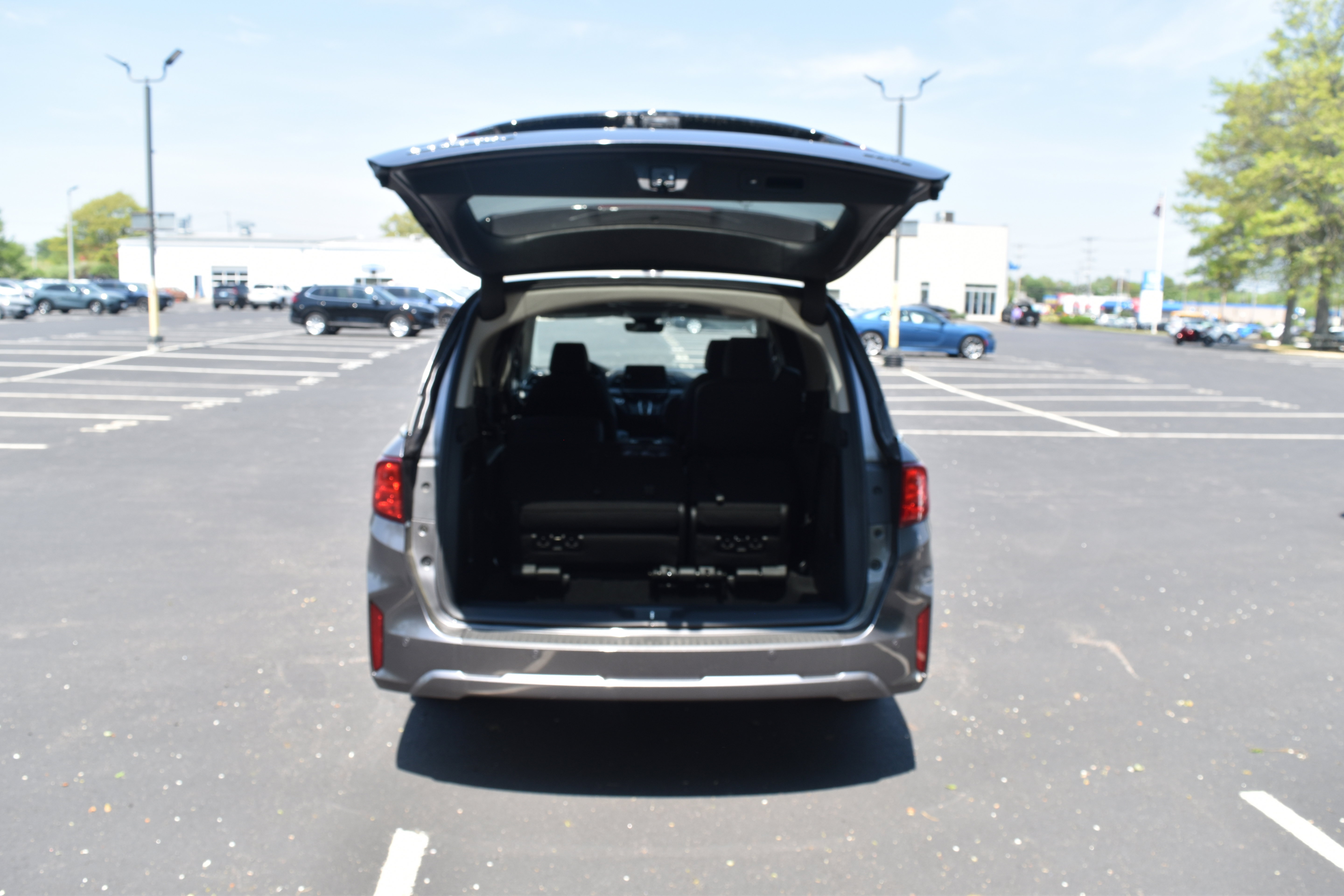 New 2026 Honda Odyssey Elite image 8