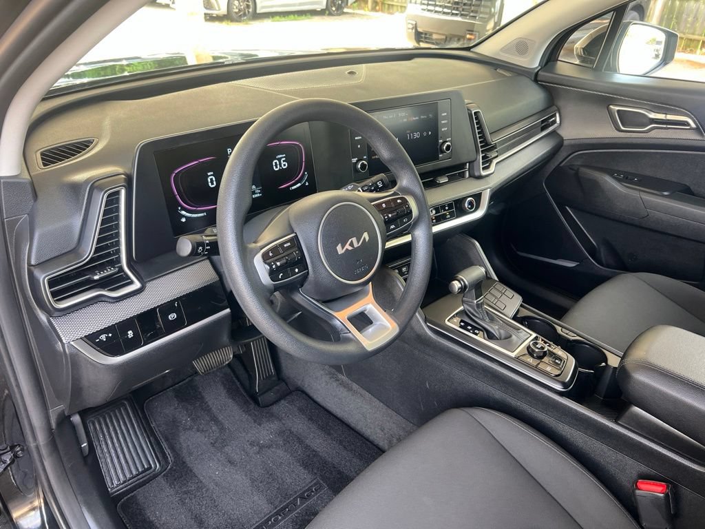 Certified 2023 Kia Sportage LX FWD image 6