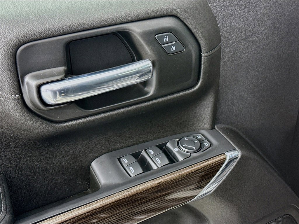 Used 2021 Chevrolet Silverado 1500 RST w/ Convenience Package II image 19