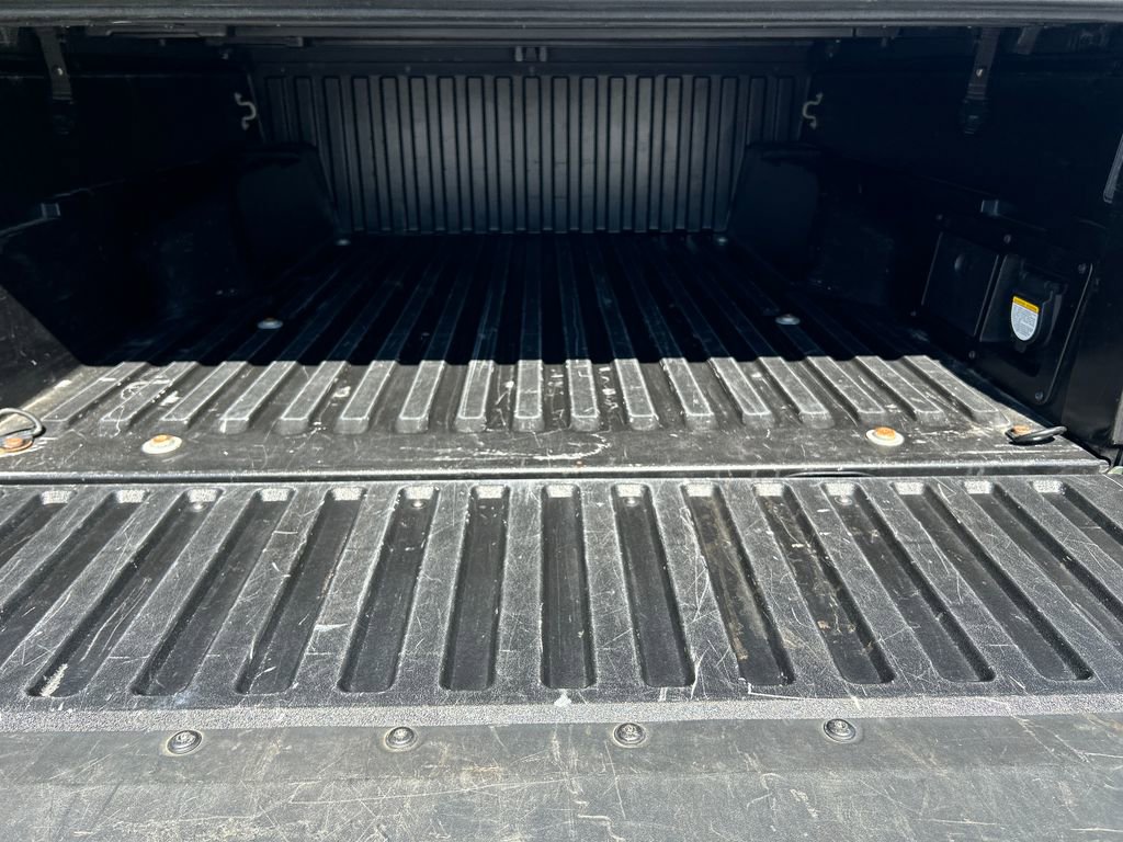 Certified 2022 Toyota Tacoma Limited AWD/4WD image 28