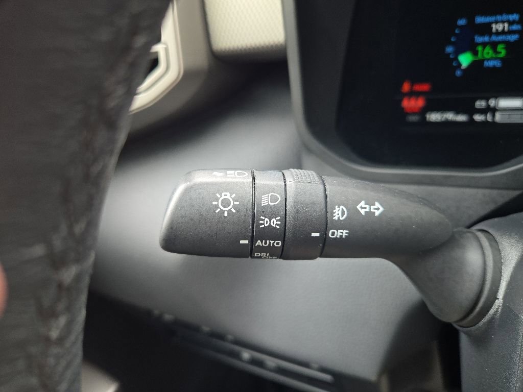 Used 2024 Toyota Tundra Limited AWD/4WD image 21