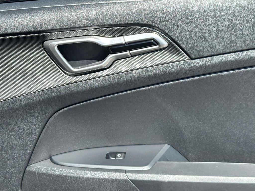 Used 2024 Kia Sportage LX image 16