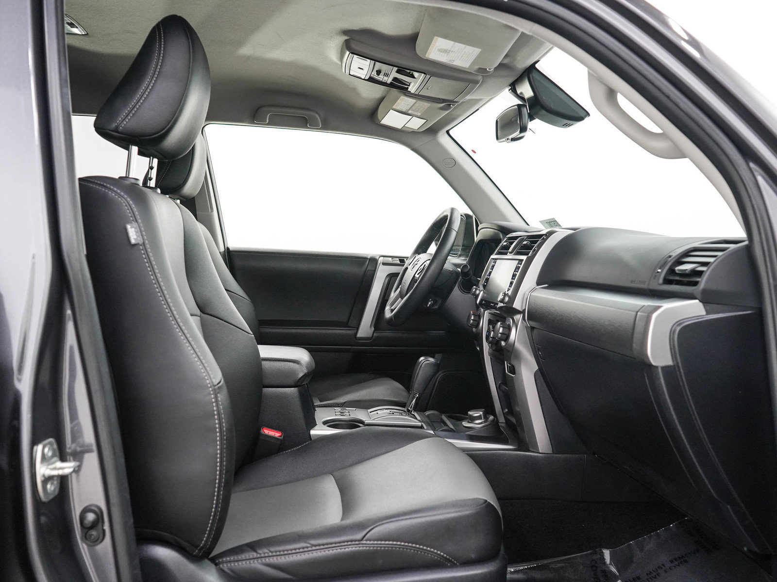 Used 2022 Toyota 4Runner SR5 Premium AWD/4WD image 12