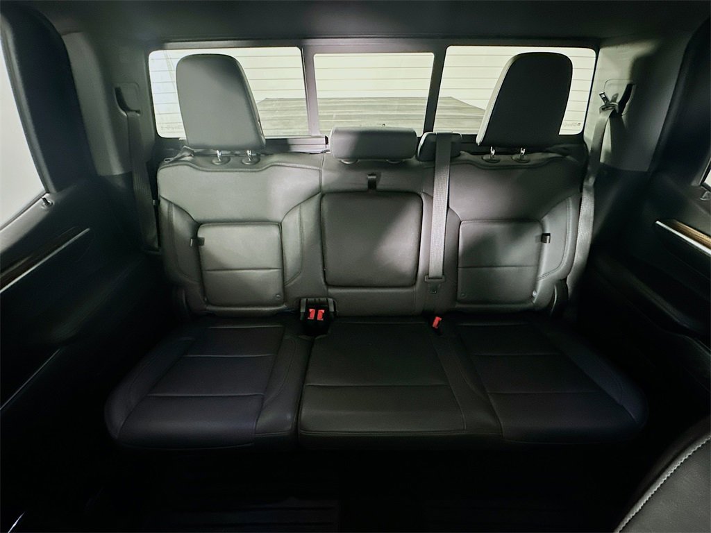 Used 2022 Chevrolet Silverado 1500 LT w/ Z71 Off-Road Package image 13