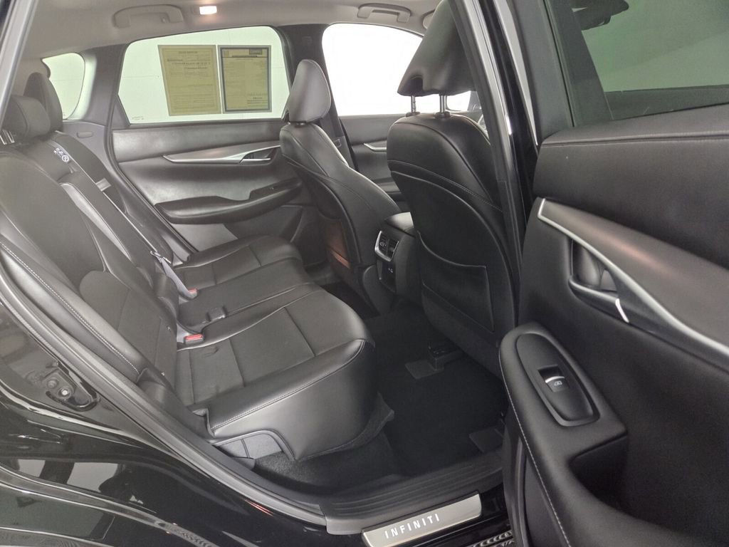 Used 2023 INFINITI QX50 Luxe image 29