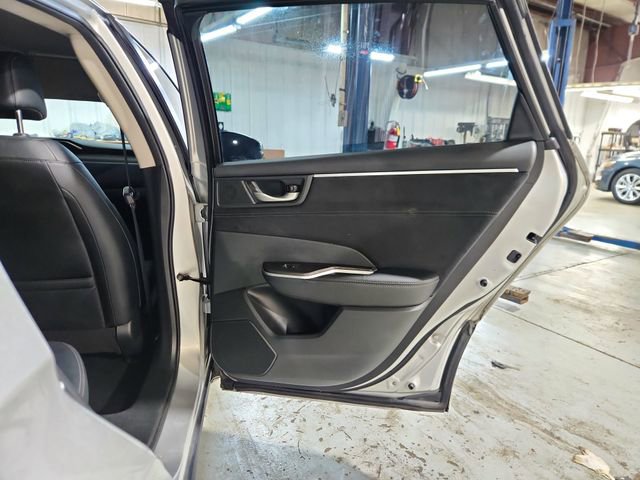 Used 2018 Honda Clarity Touring image 24