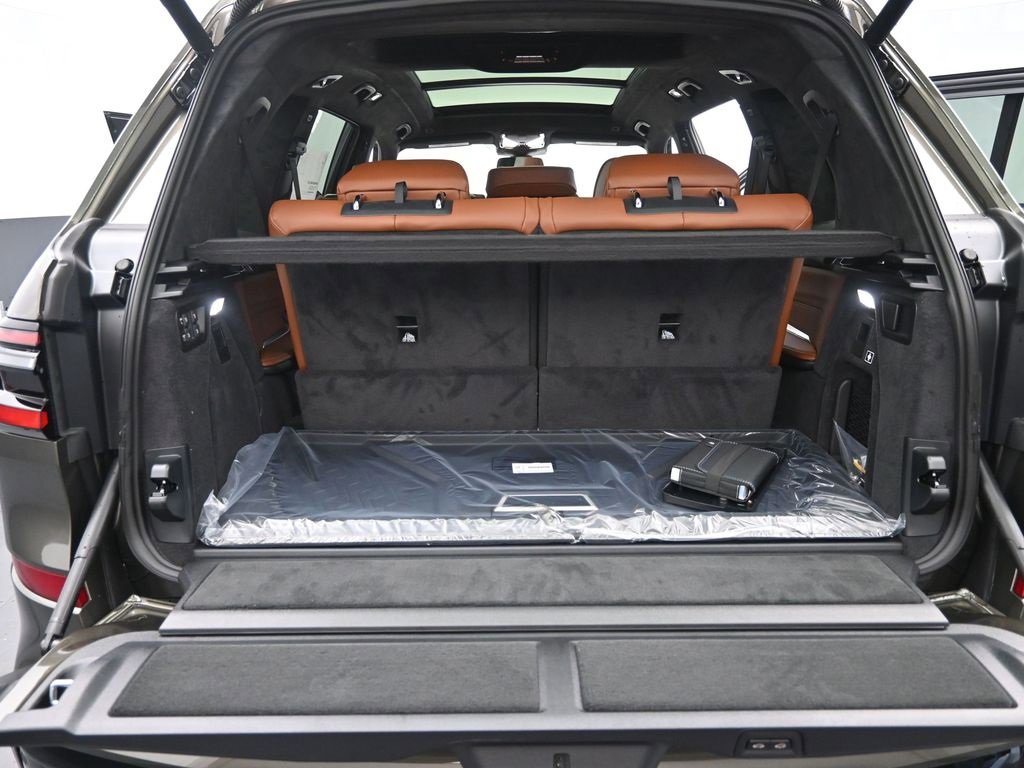 New 2026 BMW X7 xDrive40i w/ M Sport Package image 41