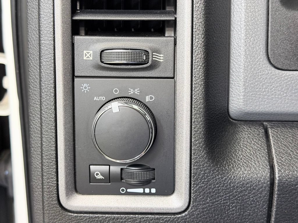 Used 2019 RAM 1500 Tradesman w/ Popular Equipment Group RWD image 26