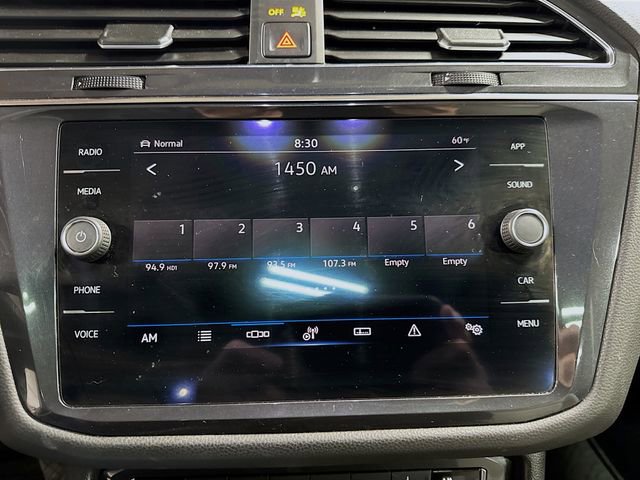 Used 2021 Volkswagen Tiguan SE w/ Panoramic Sunroof Package image 20