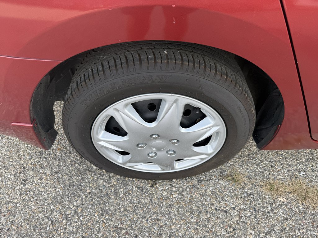 Used 2015 Nissan Sentra SV FWD image 8